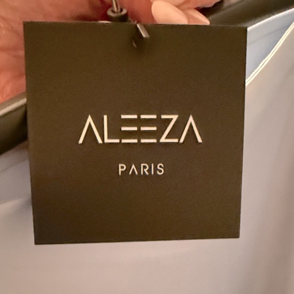 Aleeza Paris motif shimmer slip Skirt XLG - Picture 6 of 7